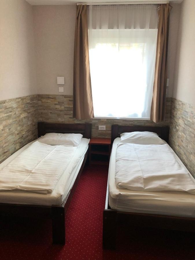 Mosoly Szallashely 2* Szeged