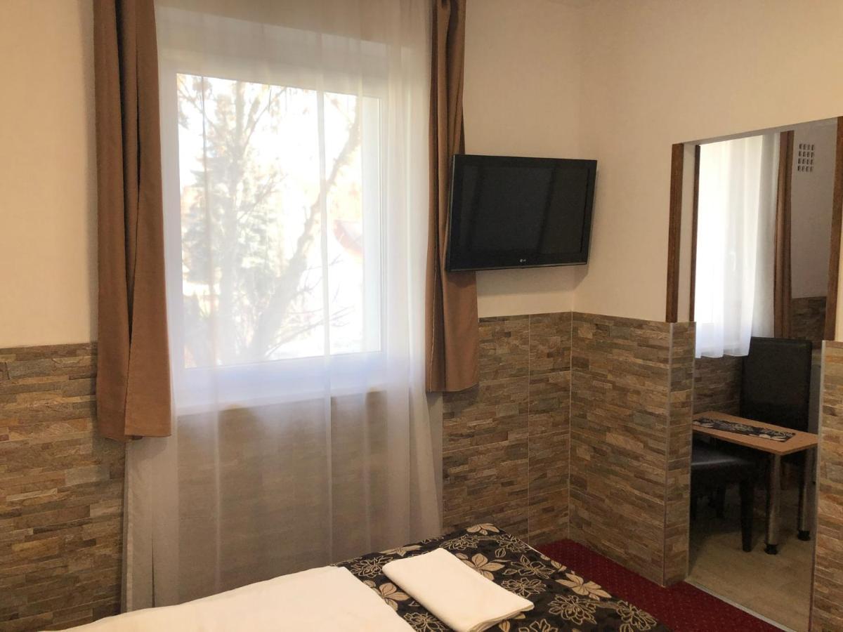 Mosoly Szallashely Guest house 2*