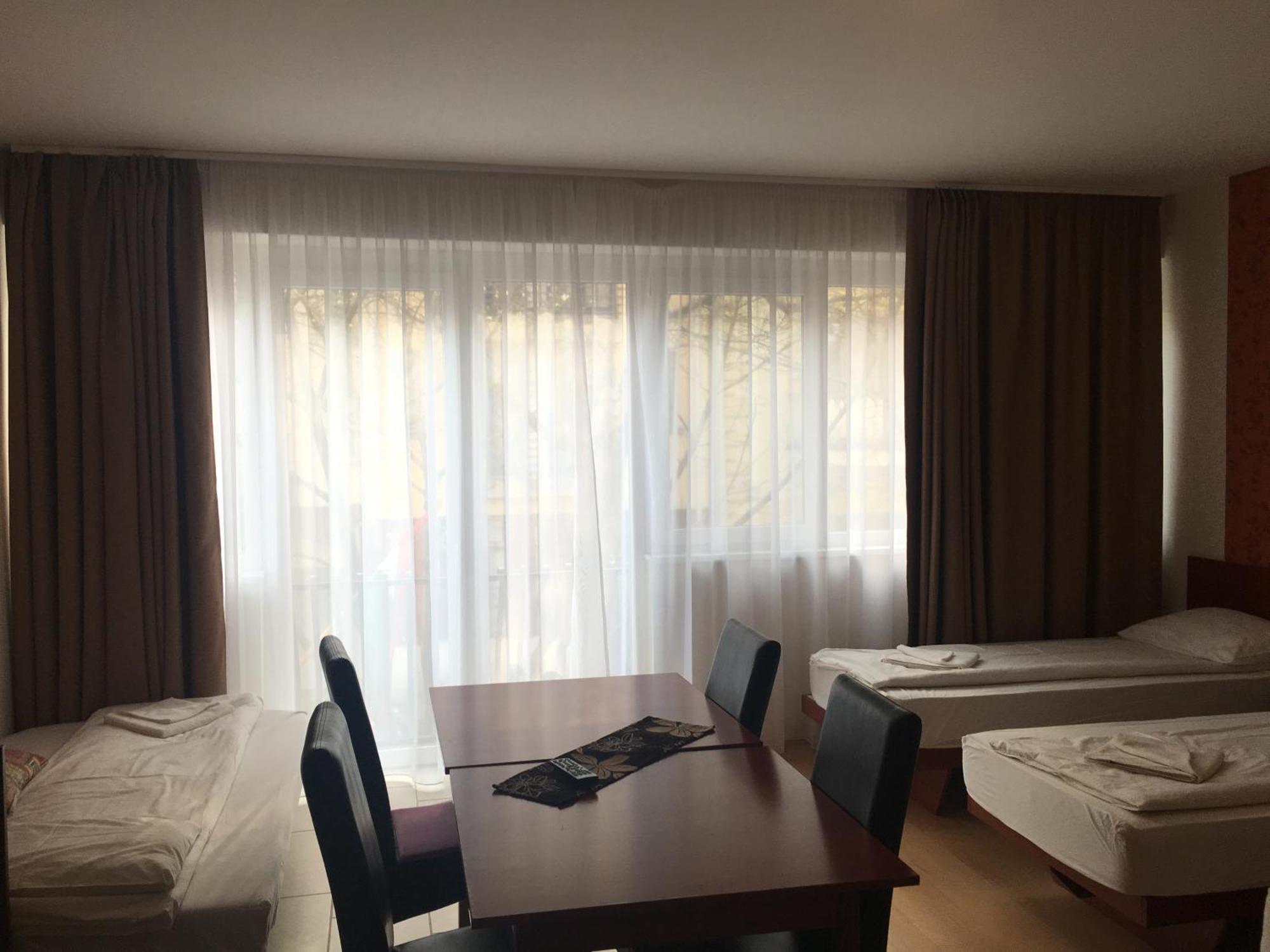 Mosoly Szallashely 2* Szeged